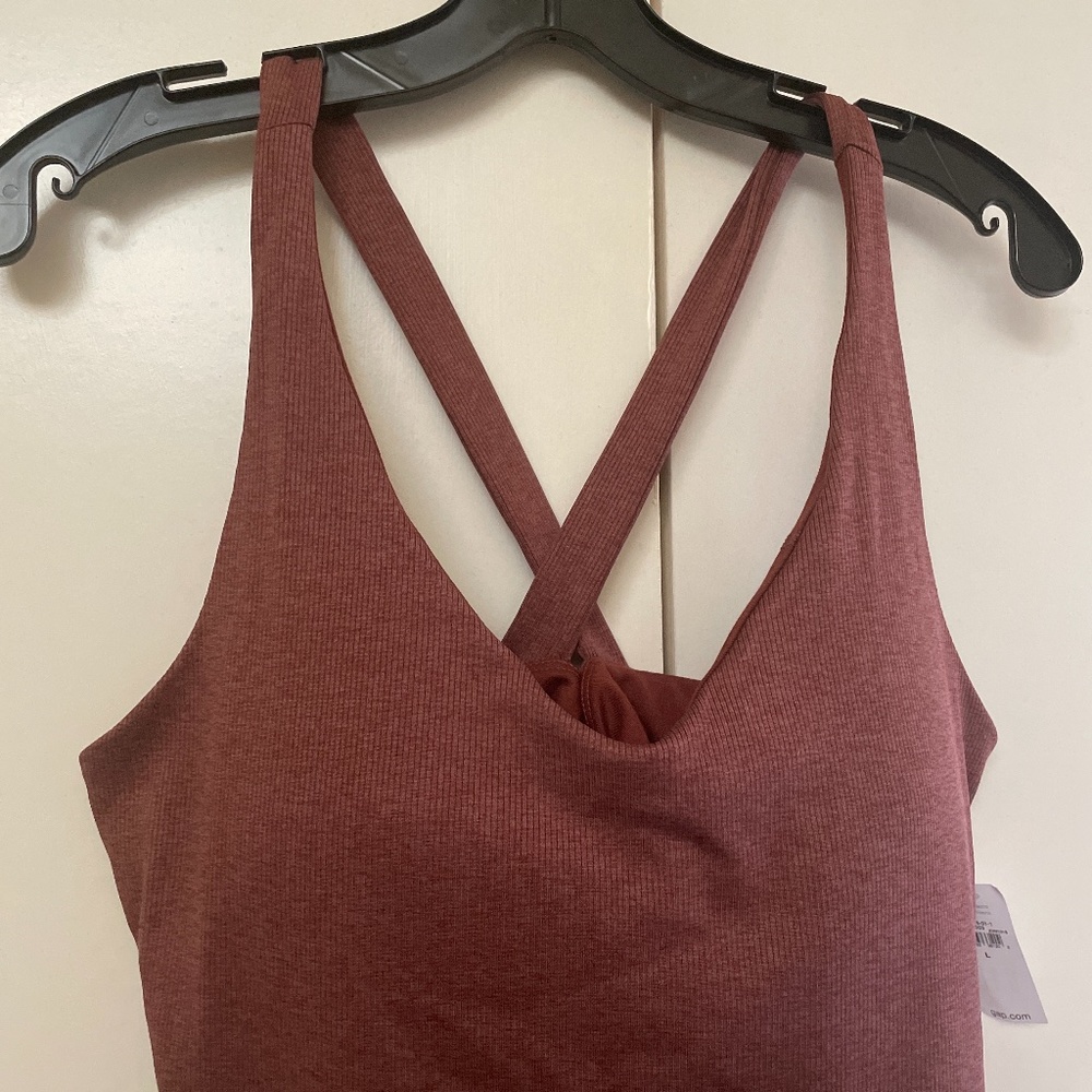 Gap NWT Racerback Tank Built-in Bra/Padding Size L